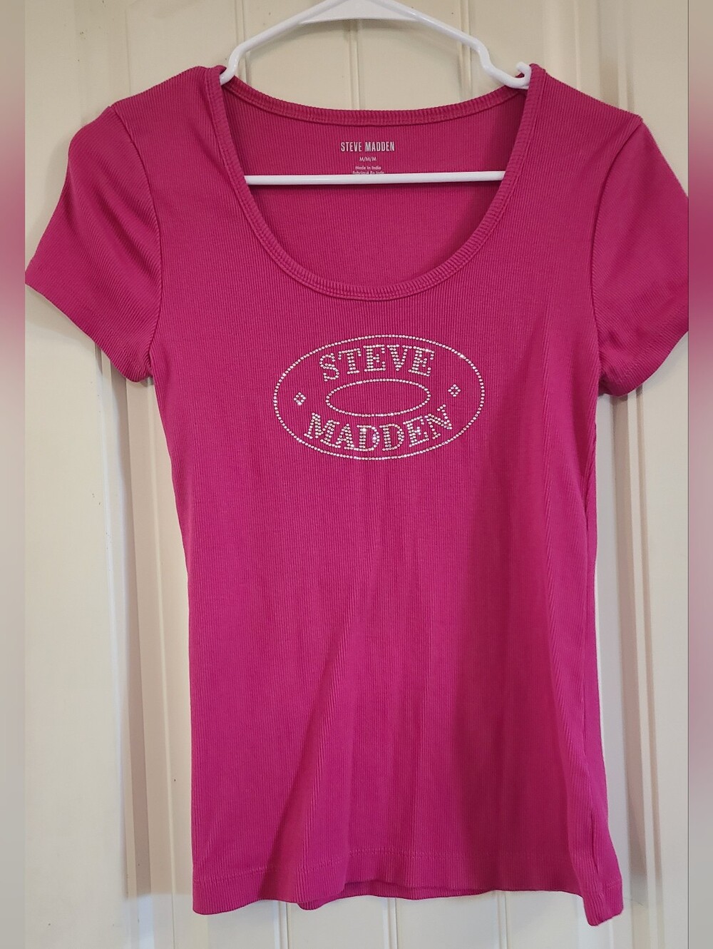 Steve Madden Women's Ribbed Pink Short Sleeve Tee With Studded Logo Size M